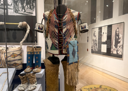 CHI4U class students conduct field trip to ROM